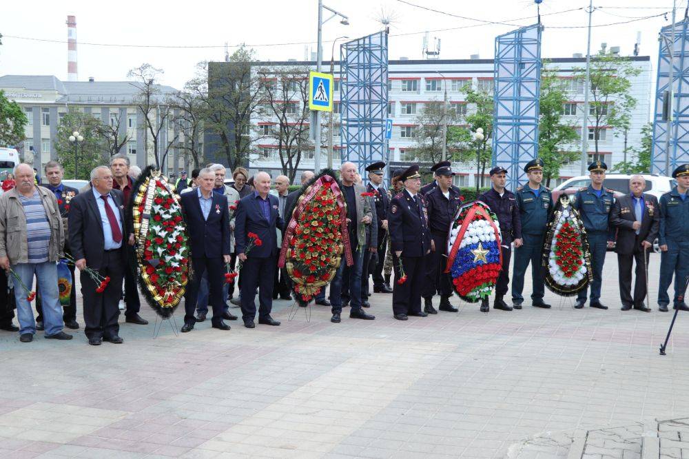 Депутаты облдумы приняли участие в памятном мероприятии, посвящённом 38-ой годовщине трагедии на Чернобыльской АЭС