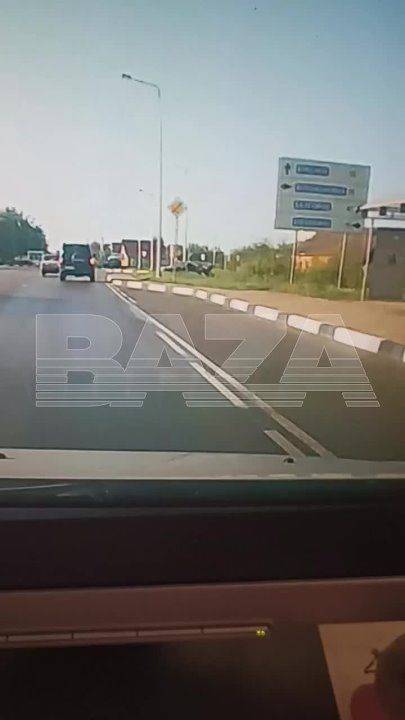 Видео атаки беспилотника по автомобилю в Белгородской области