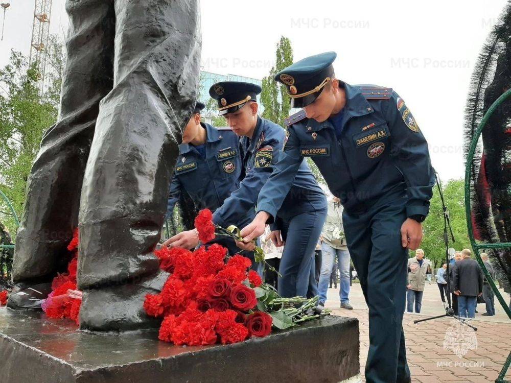 В память о Чернобыльскoй трагeдии