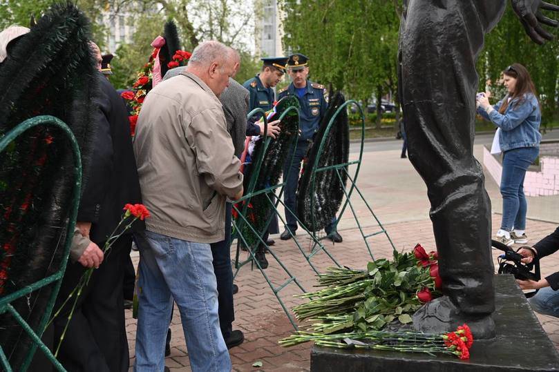 В Белгороде почтили память ликвидаторов последствий аварии на Чернобыльской АЭС7