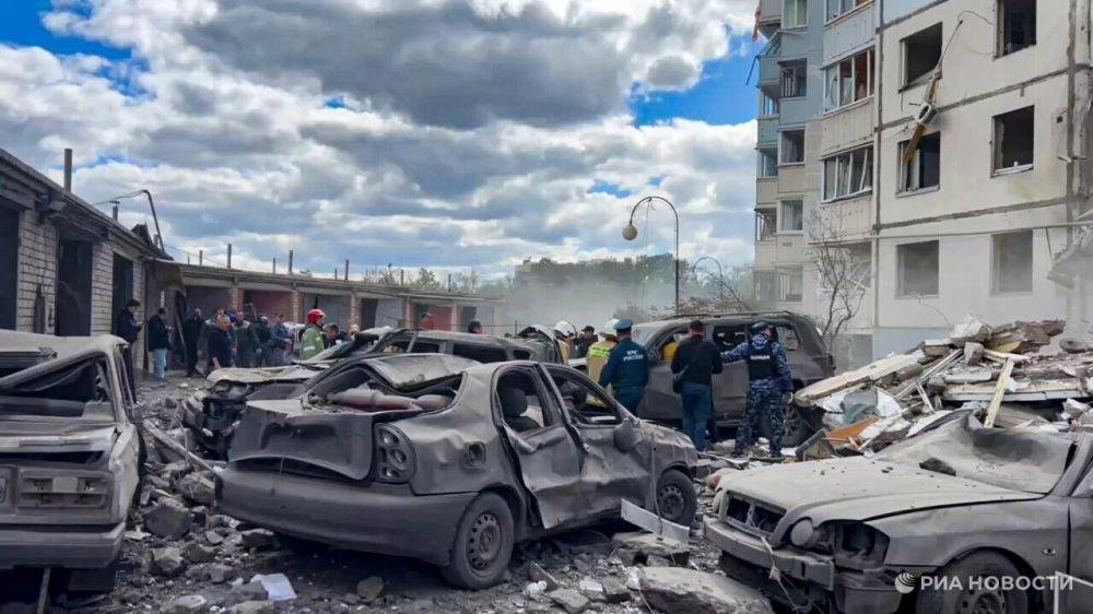 Жительница Белгорода: после взрыва открыла входную дверь, а там пропасть