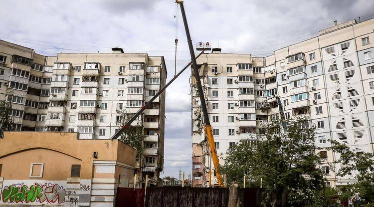 В Белгороде дом, где рухнул подъезд при атаке ВСУ, восстановят и капитально отремонтируют