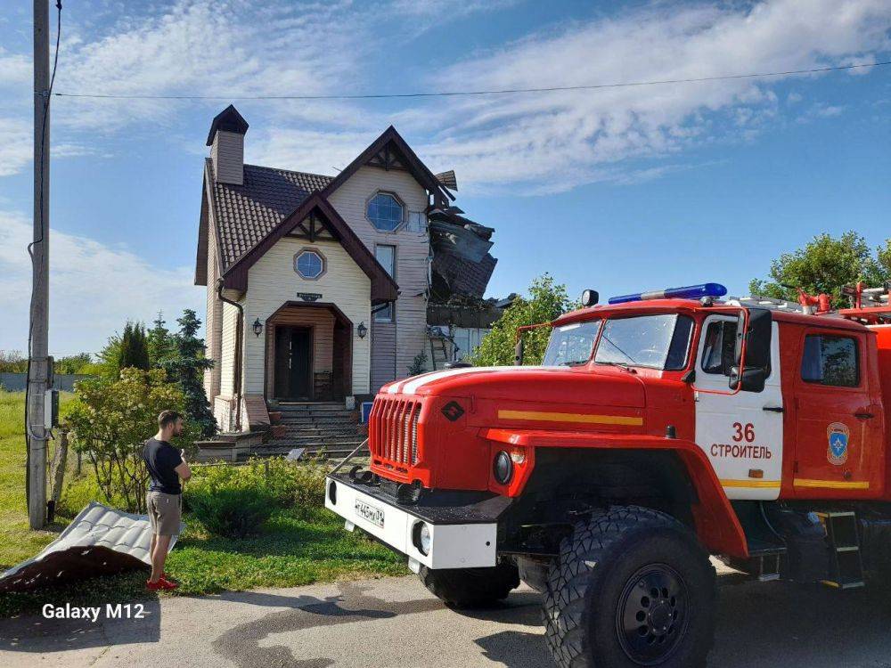 Женщина погибла в белгородском селе Красный Восток — на ее дом упал и сдетонировал сбитый беспилотник, рассказал губернатор Гладков