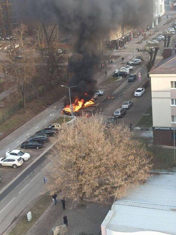 В центре Белгорода открылась инсталляция, посвященная последствиям обстрелов ВСУ