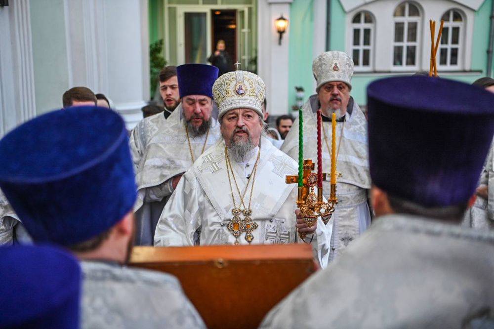 Валентин Демидов: Христос Воскресе!. Сегодня мы отмечаем самый светлый и радостный день - Христова Воскресения. Праздник победы Жизни над Смертью, добра и любви над злом и несправедливостью