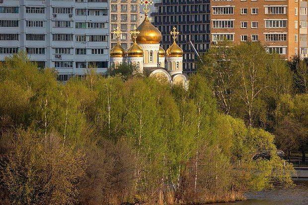 РПЦ вмешалась в спор о недостаточно усердных молитвах белгородцев под обстрелами