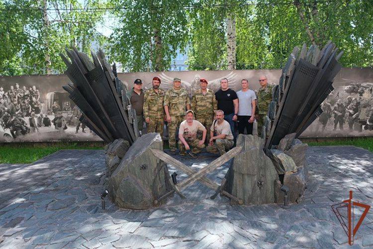 В Курске завершилась посвященная Дню Победы и 100-летию ОДОН им. Ф.Э. Дзержинского Всероссийская патриотическая акция