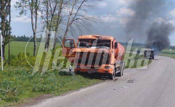 ВСУ снова ударили по гражданскому транспорту в Белгородском районе — пострадали два «КамАЗа» в селе Щетиновка