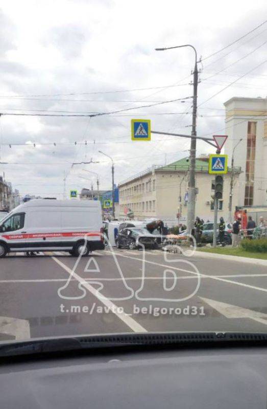 Серьёзное ДТП на пересечении ул. опова и Белгородского проспекта