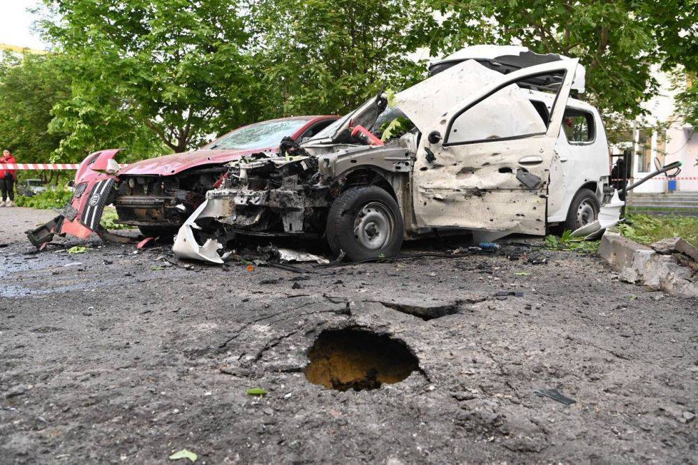 ВСУ ударили по спальному району Белгорода, один из осколков попал в позвоночник жительнице города, сообщили местные власти