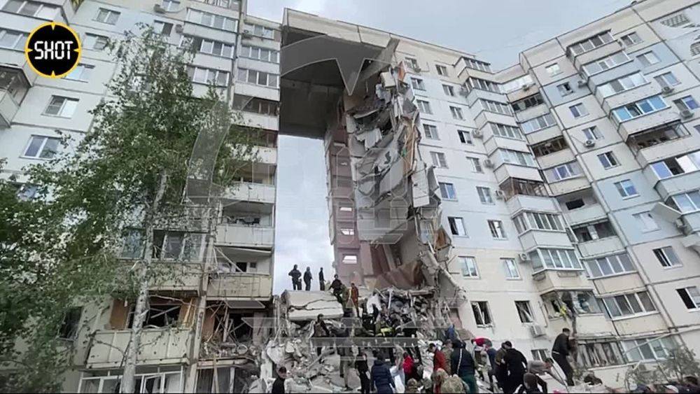 Обрушение жилой многоэтажки в Белгороде