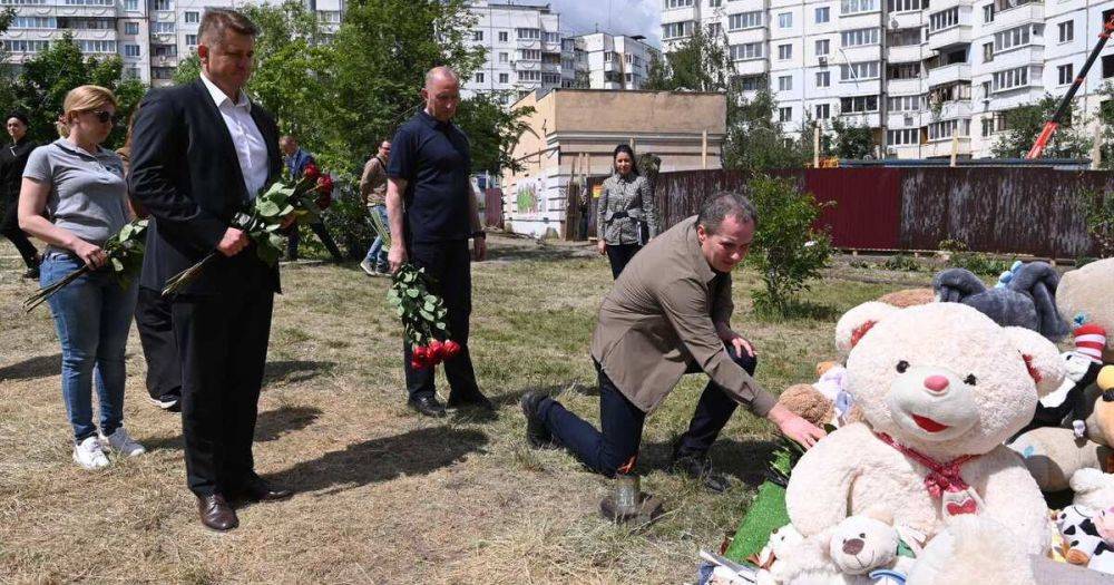 Гладков поручил вернуть имущество белгородцам из рухнувшего при ударе ВСУ дома