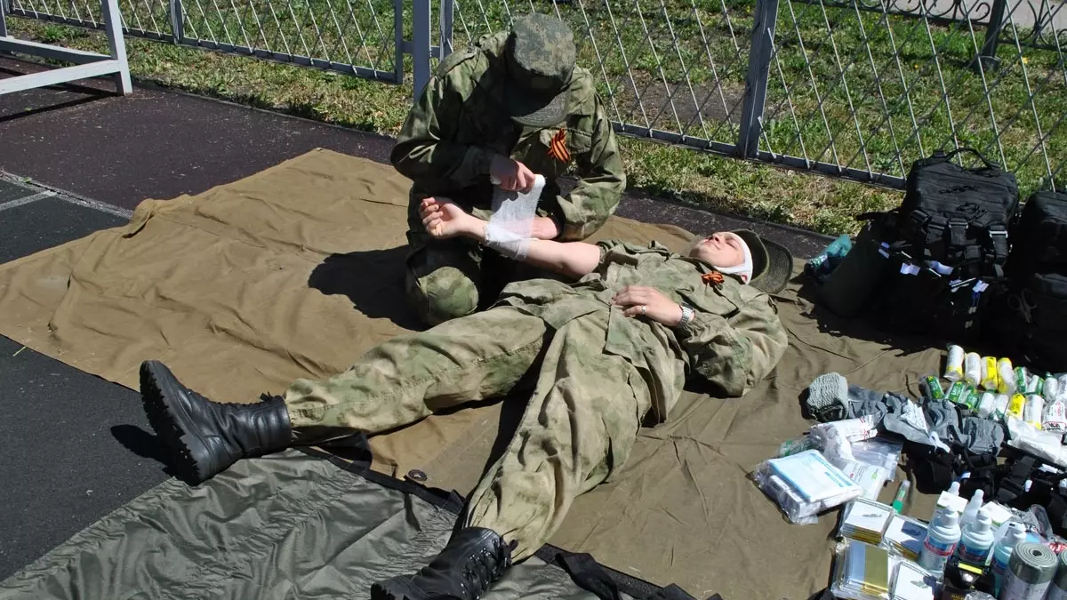 Белгородское военно-патриотическое объединение получило автомобиль от «Поколения»8