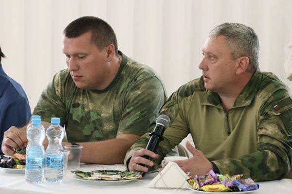 Спикер областной Думы встретился с участниками белгородской теробороны