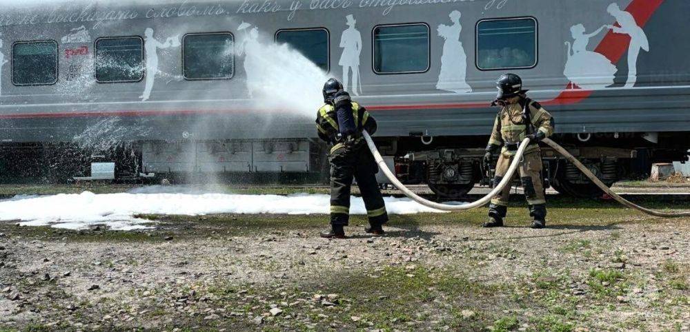 В городе Старый Оскол прошла тренировка по ликвидации чрезвычайной ситуации на железнодорожном транспорте