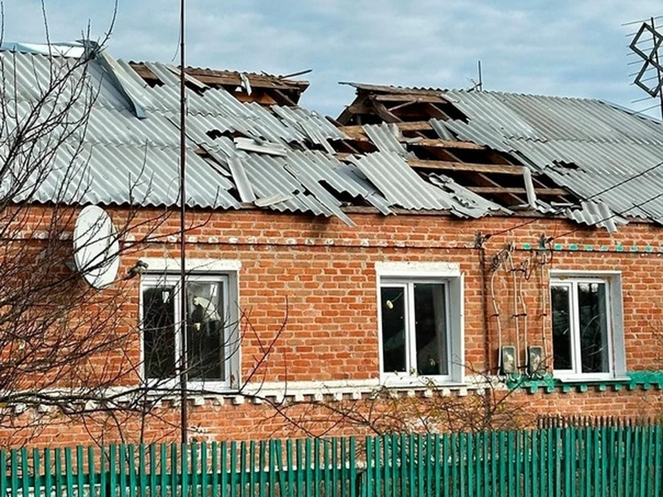 Два дома повреждены при обстреле ВСУ двух белгородских сел0