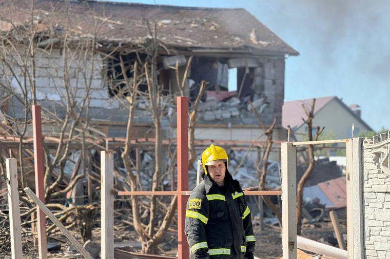 Что происходит на месте взрыва в Белгороде, где пострадали пять человек. Видео