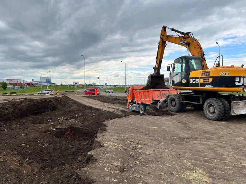 Министр автомобильных дорог и транспорта Белгородской области Сергей Евтушенко объяснил, почему светофор лучше, чем кольцо на северном въезде в Белгород