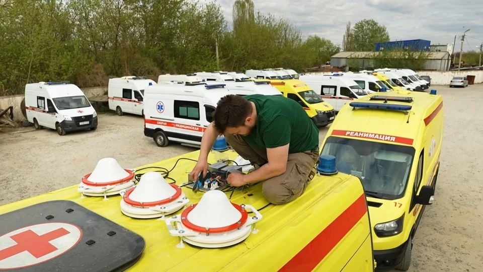 В белгородском приграничье 9 машин скорой помощи оснастили средствами РЭБ0