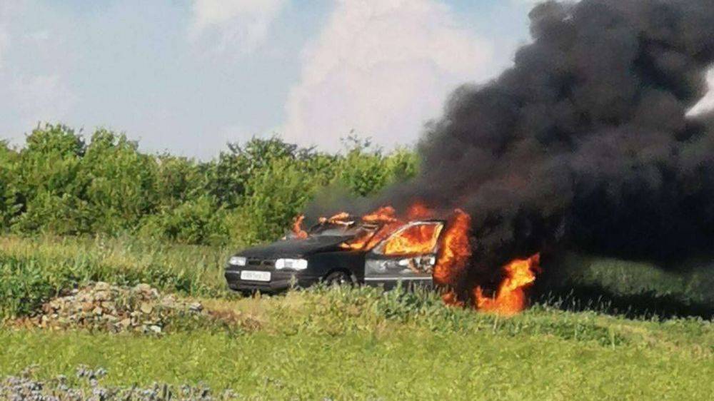 При атаке на гражданское авто ранены два жителя Белгородской области – Гладков