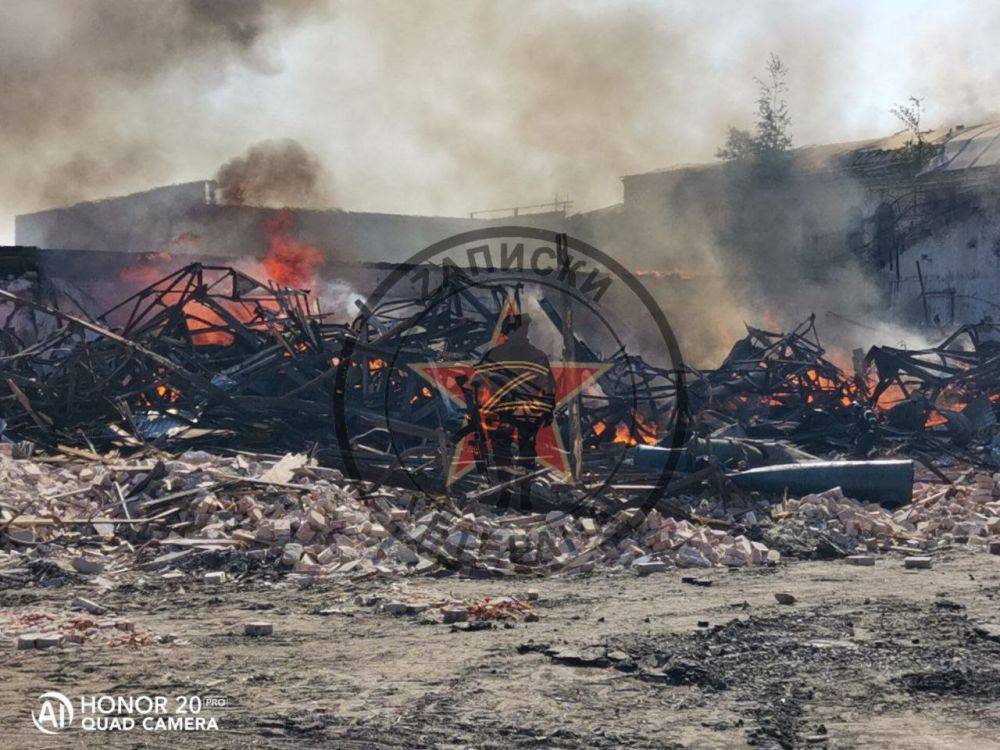 Записки ветерана: Нацисты из ВСУ нанесли удар кассетными боеприпасами по центральному рынку города Шебекино