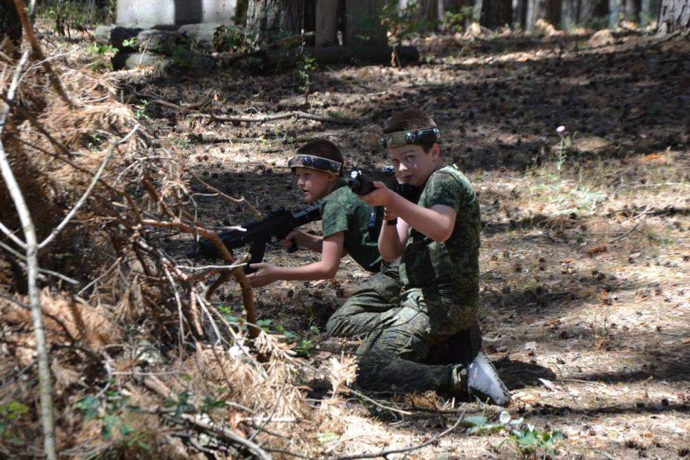 В Белгороде на полигоне в Пикник-парке прошёл турнир по лазерному бою