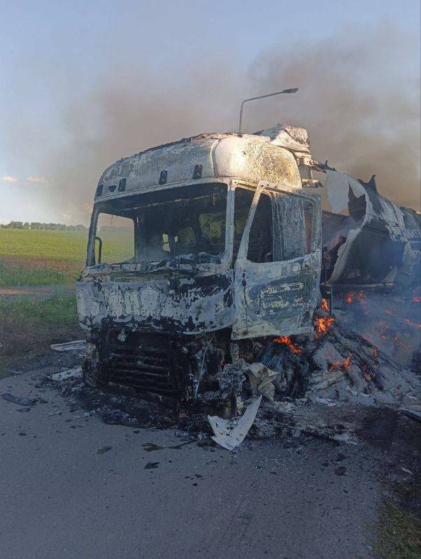 В селе Богун-Городок Белгородской области пострадал водитель спецтранспорта сельхозпредприятия после атаки дрона-камикадзе ВСУ