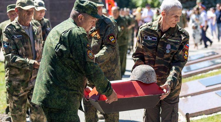 В Белгородской области перезахоронили останки 220 советских воинов