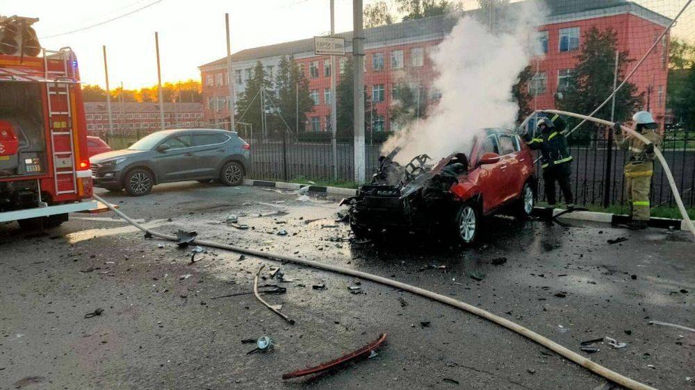 Три человека ранены при атаке дронов ВСУ на автомобили в Белгородской области – Гладков