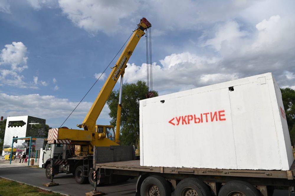 На прошлой неделе в самых посещаемых общественных местах Белгорода установили 20 дополнительных защитных модулей