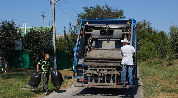 В Белгороде наладили график вывоза мусора