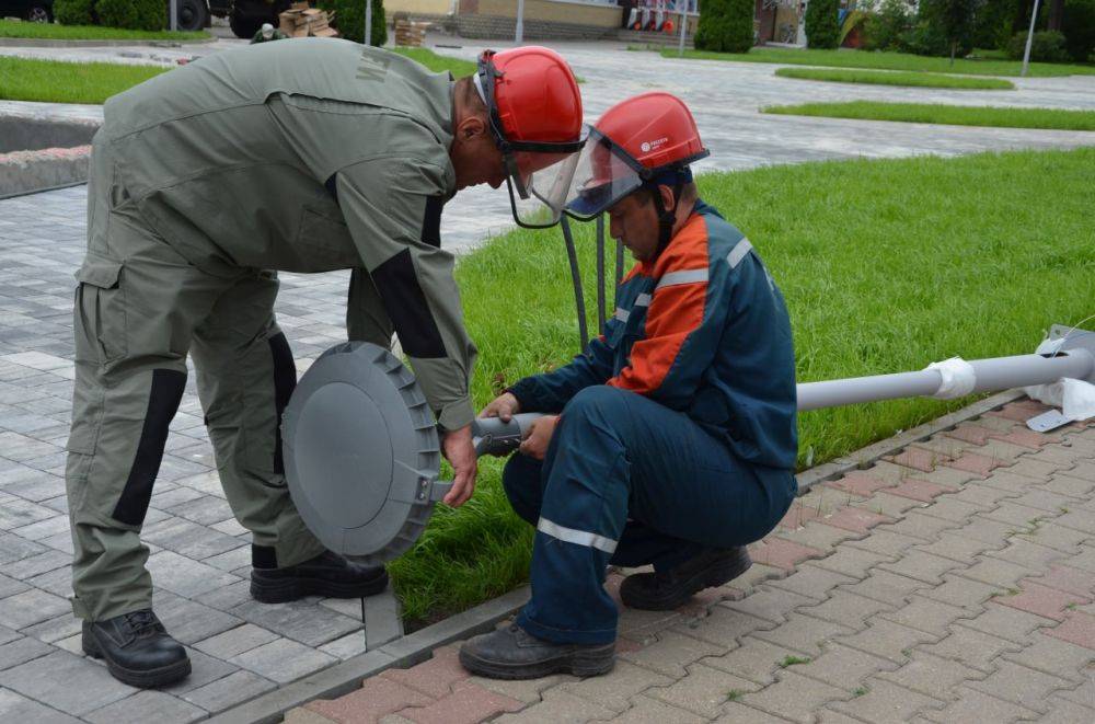 В Красной Яруге продолжается реконструкция центральной площади