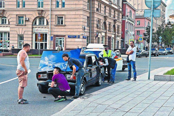 Виновник автоаварии с погибшим является фигурантом уголовного дела и не может добиваться прекращения дела за примирением сторон.