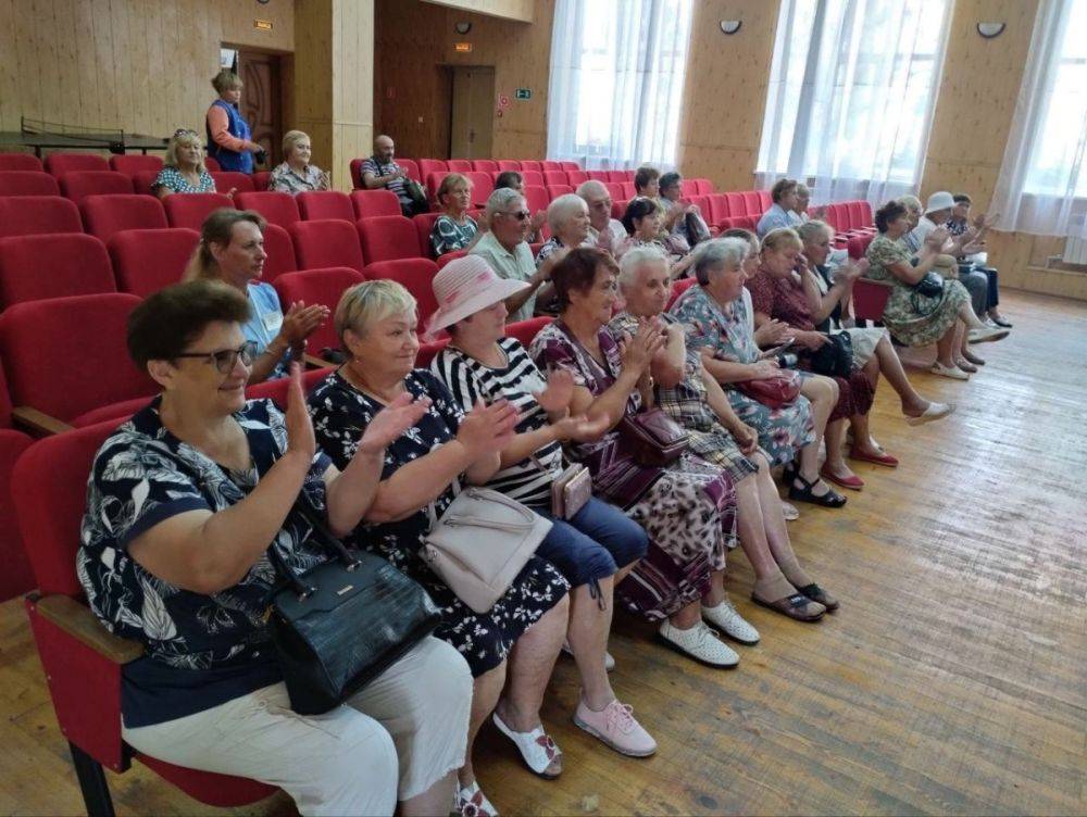 В рамках проекта «К соседям в гости» Красненский район Белгородской области посетили туристы из Нового Оскола