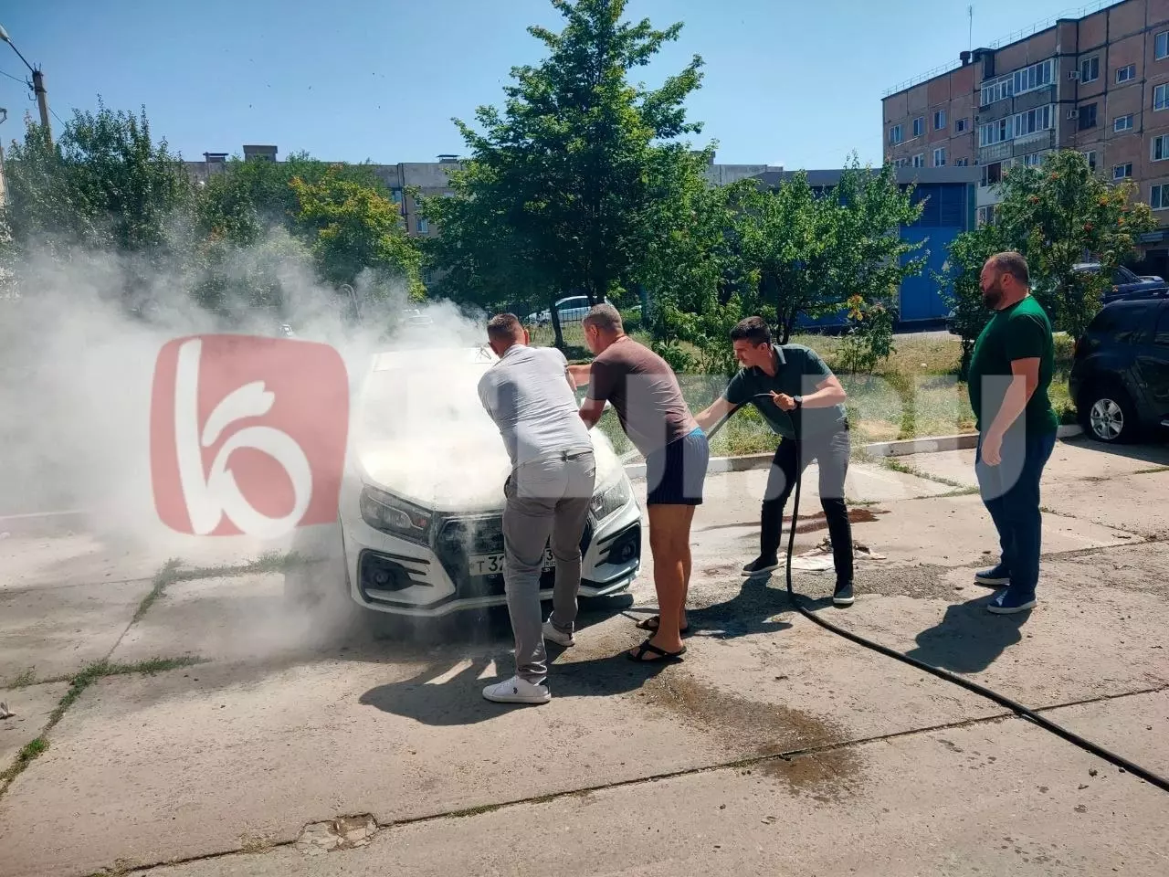 Город Шебекино вновь под обстрелом, очевидцы сообщают как минимум об одном погибшем9