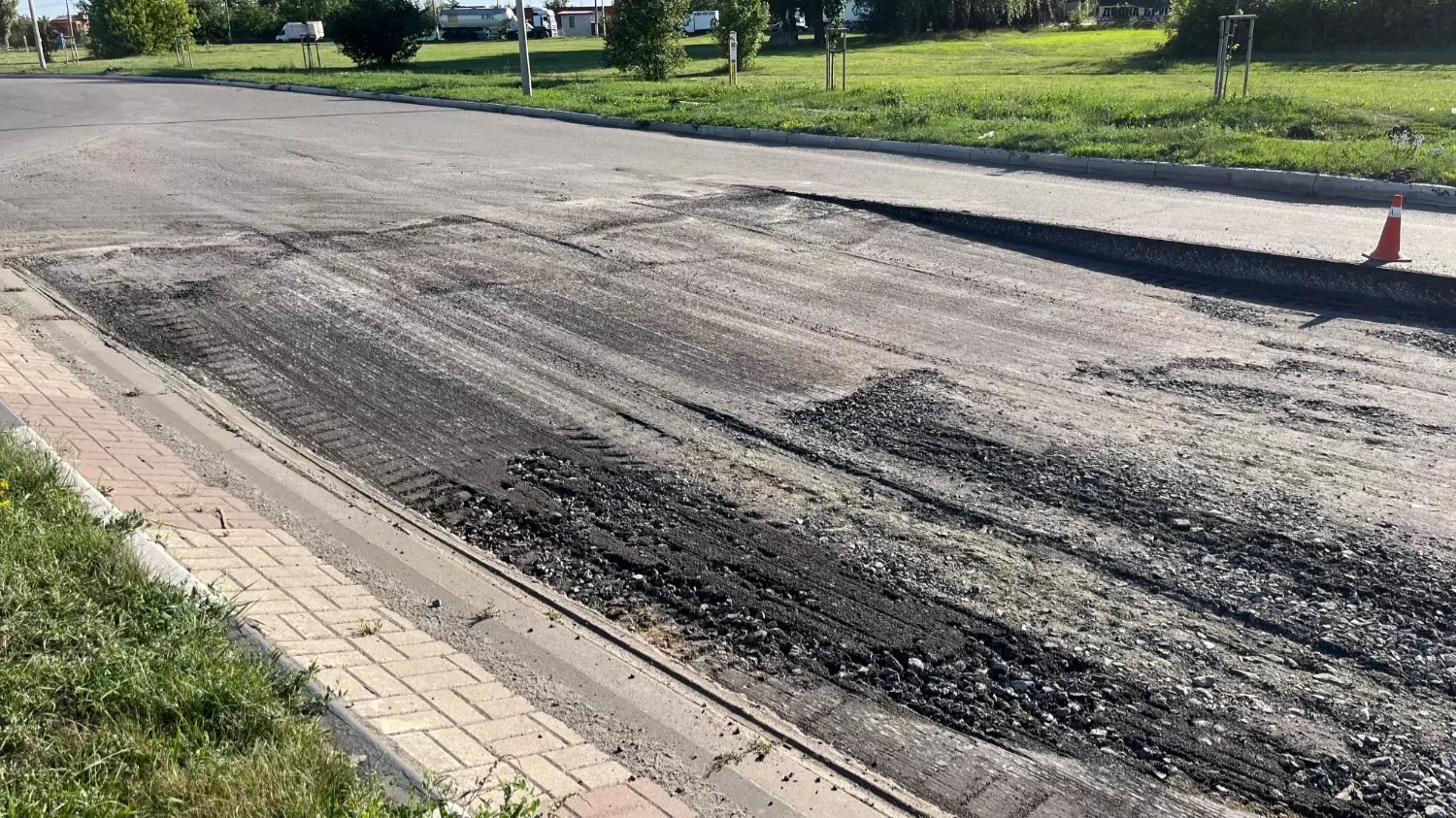 Ремонт и пробки на въезде в Белгород 