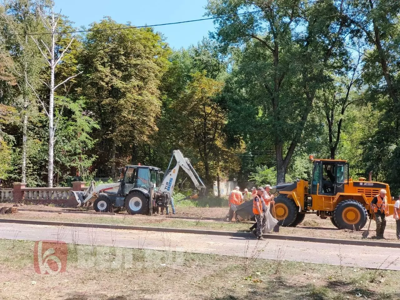 Последствия прилёта в Белгороде на проспекте Богдана Хмельницкого