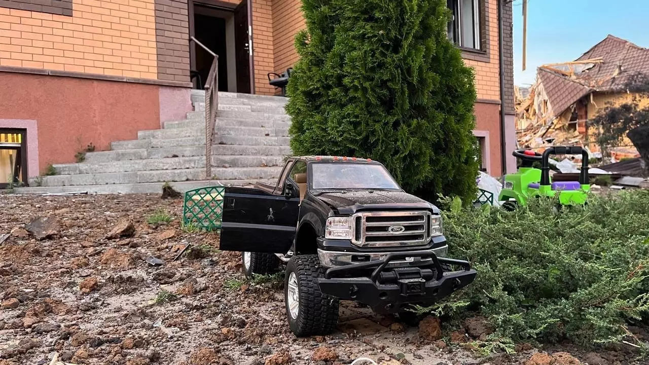 Повреждённый взрывом дом врача в Белгороде восстановлению не подлежит6