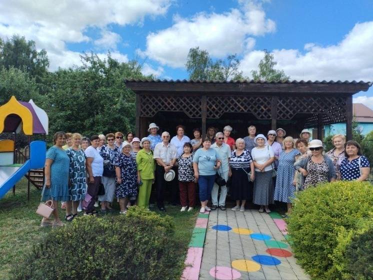 Туристы из Нового Оскола посетили Красненский район по проекту «К соседям в гости»