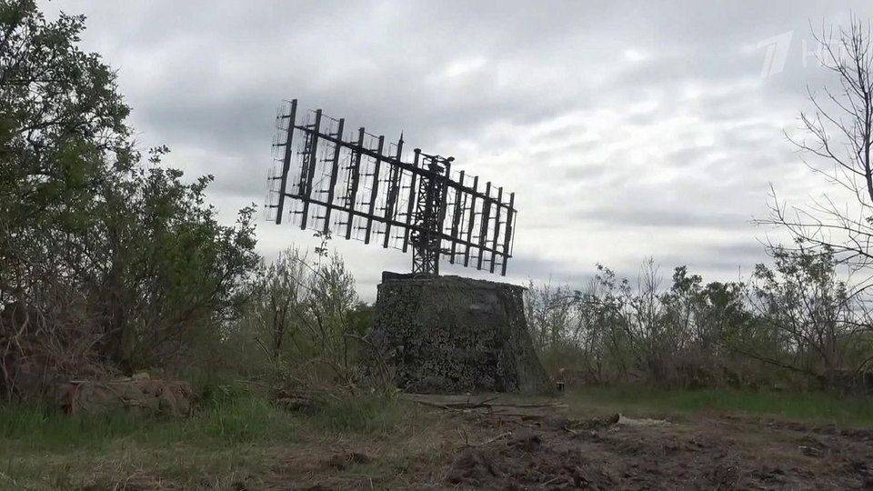 Средства ПВО сбили десятки украинских беспилотников на российскими регионами