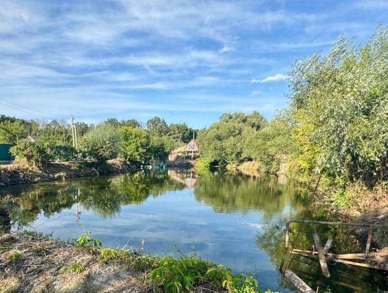 В Белгороде на улице Сосновка очистили водоём