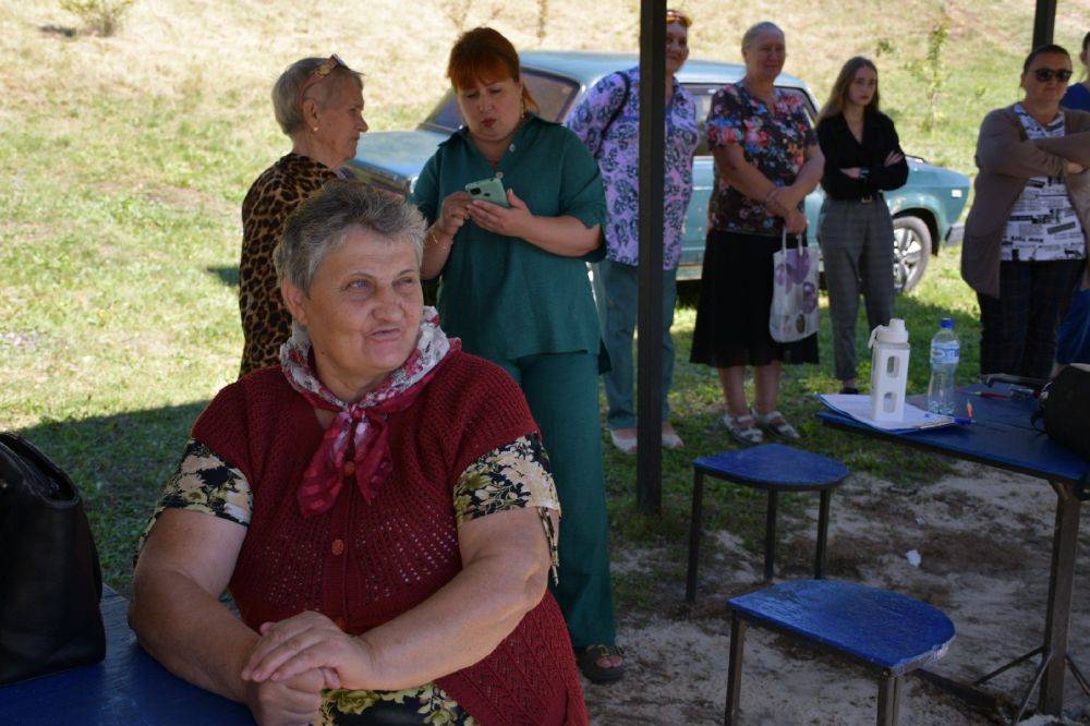 Александр Полторабатько: На реакреационной зоне «Каскад прудов» в селе Красное пообщался с жителями