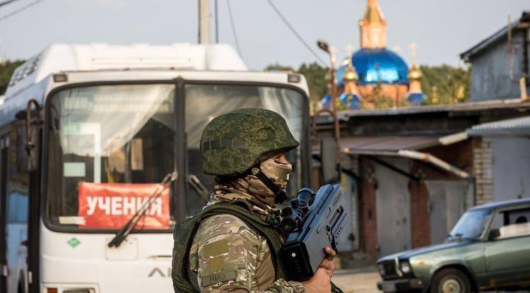 В Дубовом прошли командно-штабные учения по вывозу жителей из опасных зон