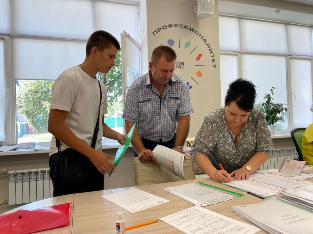 В Белгородской области продолжается приемная кампания в рамках федерального проекта «Профессионалитет»