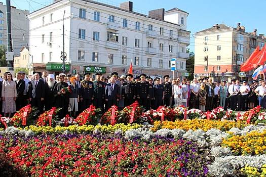 Как Белгород и Орел  празднуют годовщину освобождения от фашистов