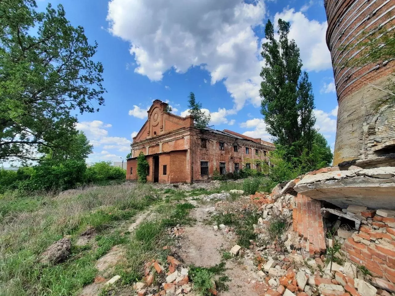 Складское помещение завода