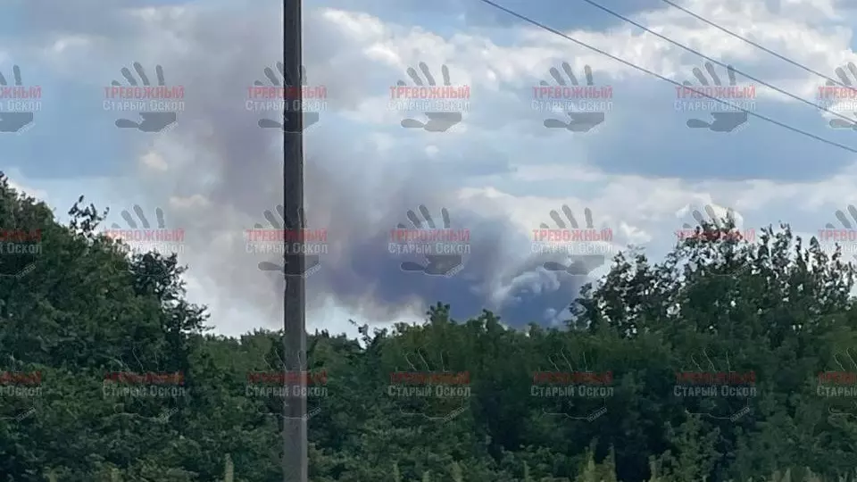 Столб дыма в Старооскольском округе.