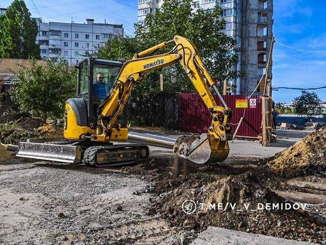 В Белгороде начали монтаж системы горячего водоснабжения в пострадавшем при теракте доме