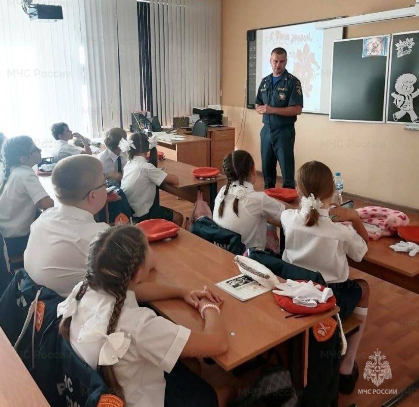 В преддверии Дня гражданской обороны в школах Белгородской области проходят уроки безопасности