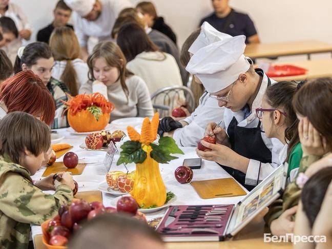 В белгородском техникуме общественного питания прошёл день открытых дверей